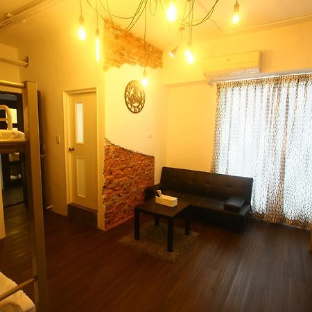Color House Hostel Taichung Luaran gambar