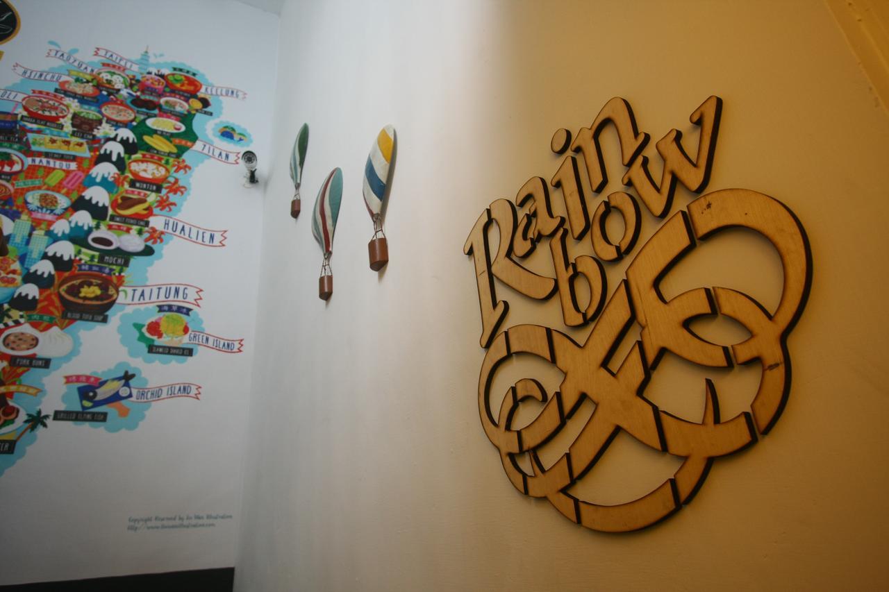 Color House Hostel Taichung Luaran gambar