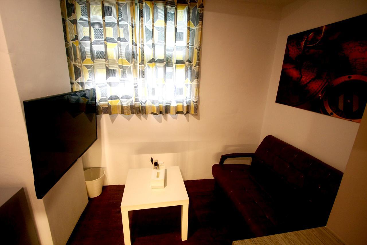 Color House Hostel Taichung Bilik gambar